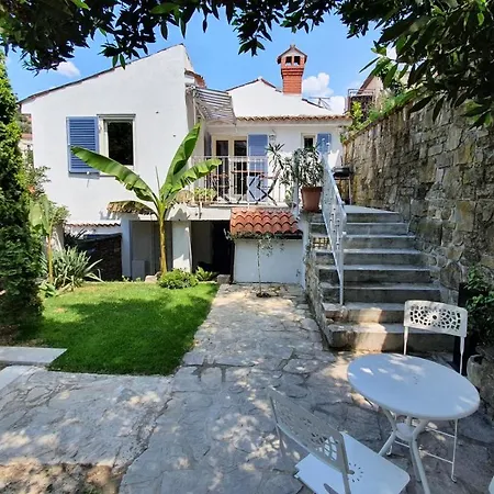 Secret Garden Of * Piran