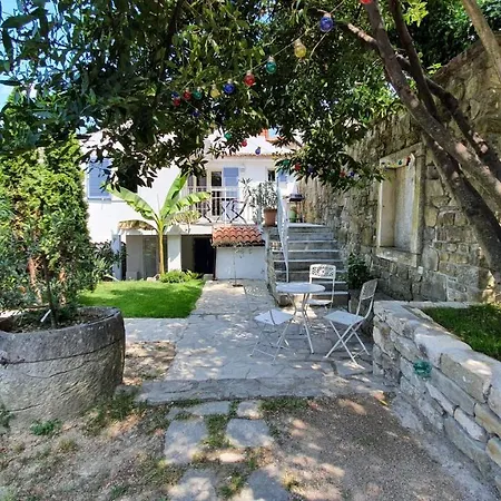 Secret Garden Of Apartma *
