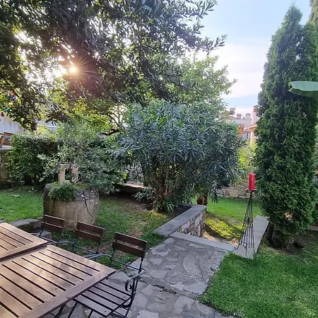 Secret Garden Of * Piran