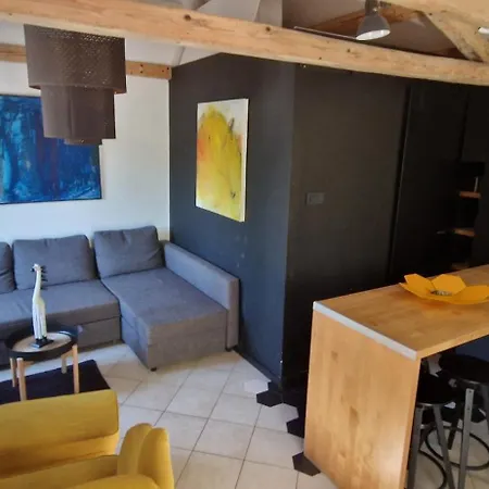 Secret Garden Of Apartman