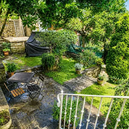 Secret Garden Of * Piran