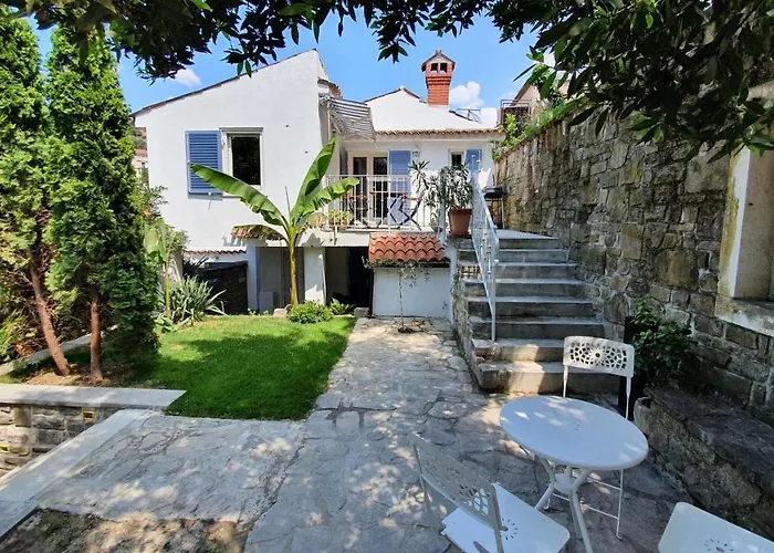 Secret Garden Of * Piran