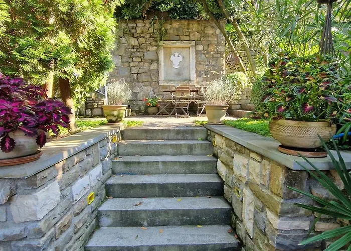 Secret Garden Of Apartamento Piran